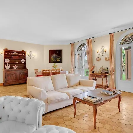 The Real Italian Style Apartmán *